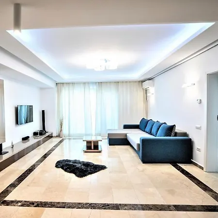 Sandra In Luxury Sophia3 *